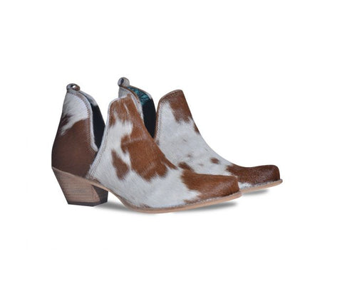 TAN/WHITE COWHIDE LEATHER BOOTS