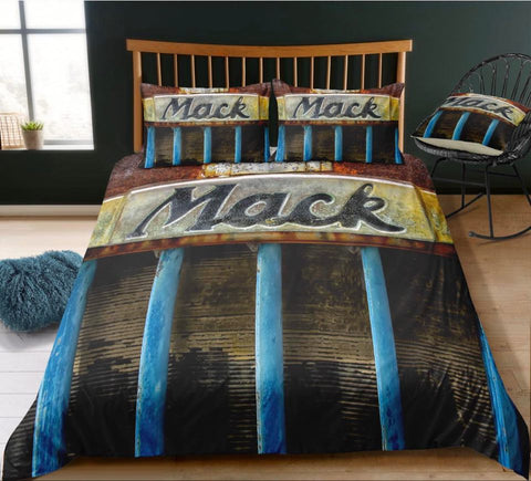 Mack Truck Grill Doona Set