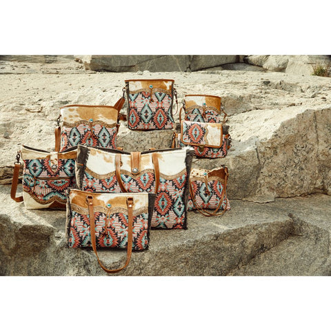 8 PIECE BAG SET WITH COWHIDE
